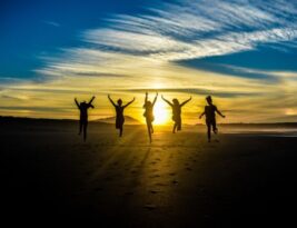 The Role of Extracurricular Activities in Shaping Future Leaders